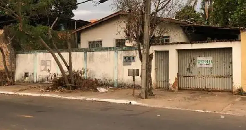 Casa com 3 quartos à venda na Rua Colônia, 1, Jardim Novo Mundo, Goiânia