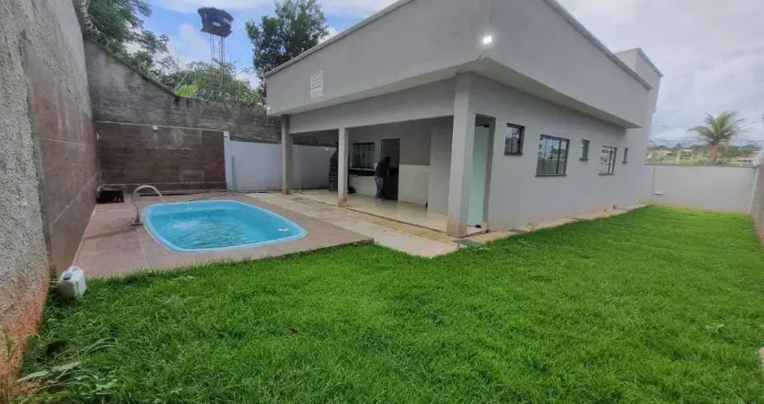 Casa com 3 quartos à venda na Avenida 4ª Avenida, 1, Jardim Alto Paraíso, Aparecida de Goiânia