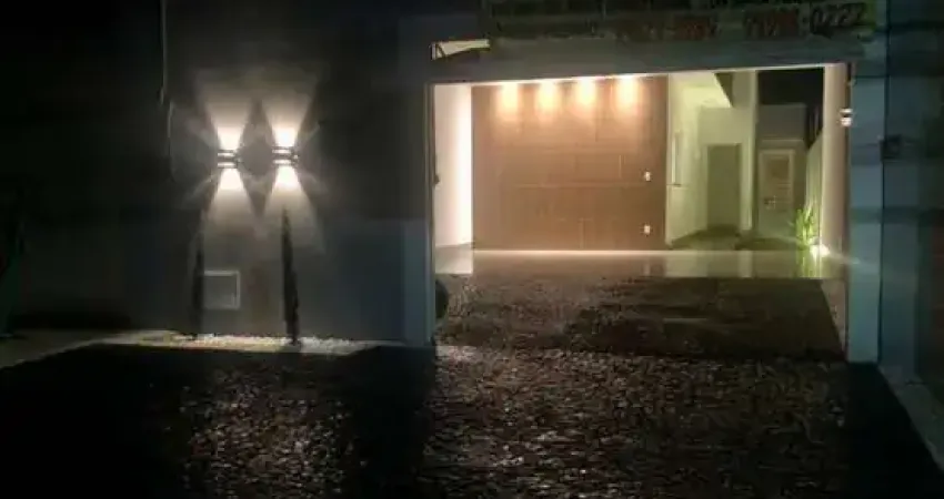 Casa com 3 quartos à venda na Rua 2, 1, Chácaras Colorado, Anápolis