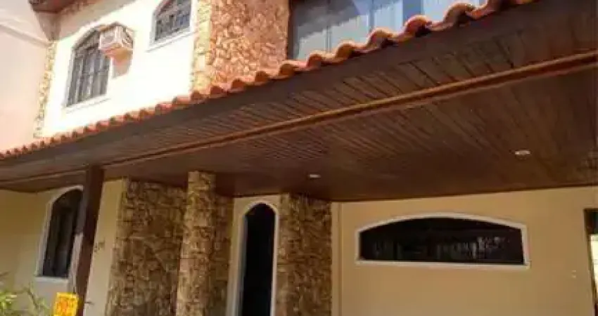 Casa com 4 quartos à venda na Rua Porto Santana, 1, Vila Valqueire, Rio de Janeiro