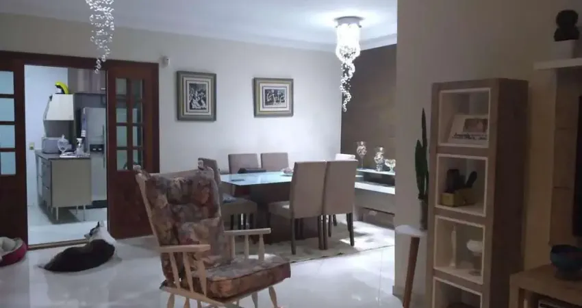 Casa com 3 quartos à venda na Rua Guapimirim, 570, Vila Valqueire, Rio de Janeiro