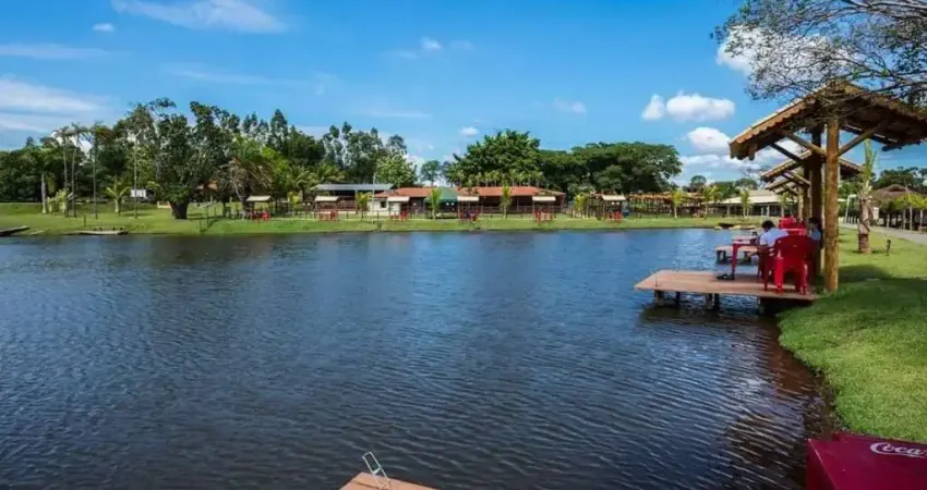 LOTE À VENDA NO CONDOMÍNIO DE CHÁCARAS MONTE SIÃO - 1.856 m², QUITADO E COM BENEFÍCIO EXCLUSIVO (TRINDADE)