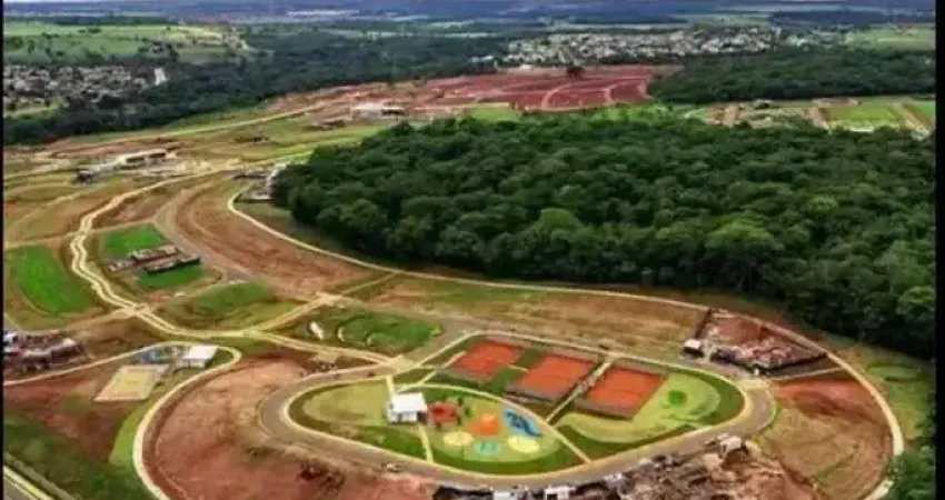 Terreno em condomínio fechado à venda na Rua CS8, Parque Cidade, Goiânia