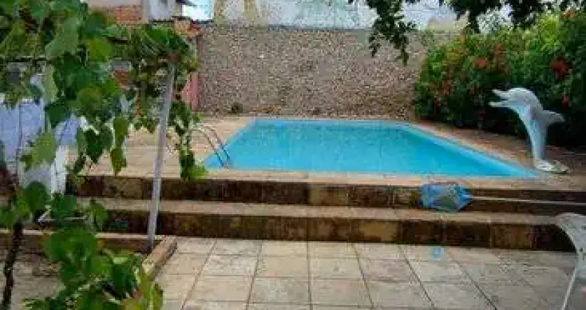 Casa com 5 quartos à venda na Rua Dom José Lourenço, 1079, Parquelândia, Fortaleza