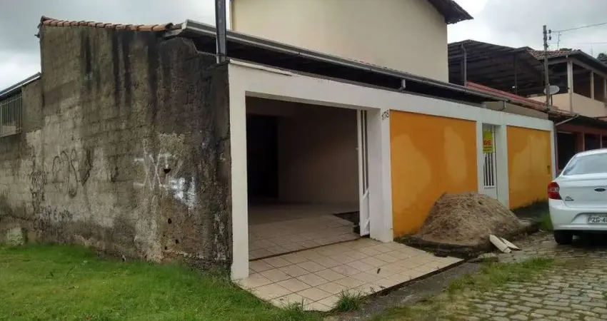 Casa com 3 quartos à venda no Alipinho, Coronel Fabriciano 