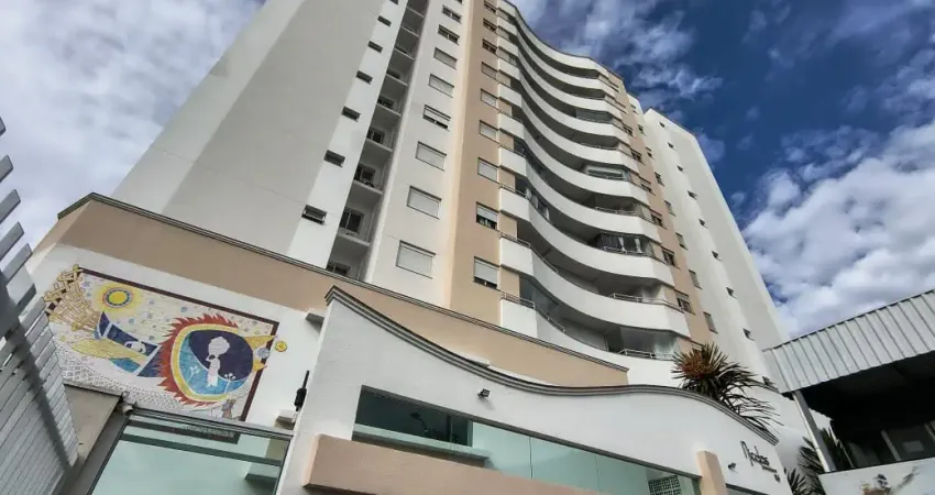 Excelente apartamento no bairro roçado em são josé - 2 dormitórios sendo uma suíte