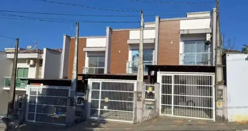 Sobrado para venda com 114 metros quadrados com 3 quartos em petrópolis - joinville - sc