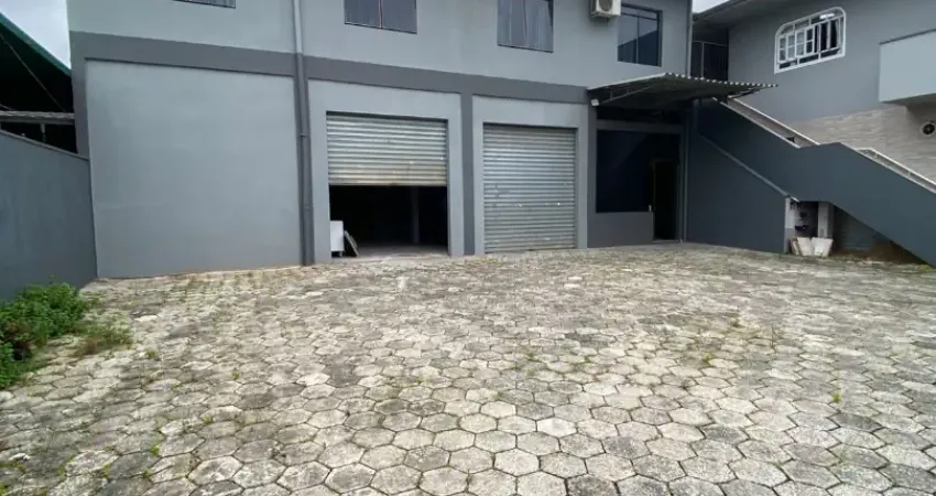 Galpão para locação no bairro itaum, excelente para mecânica, depósito.