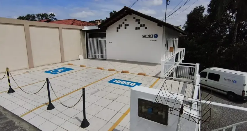 Ponto comercial no bairro floresta, salas grandes livre de enchente