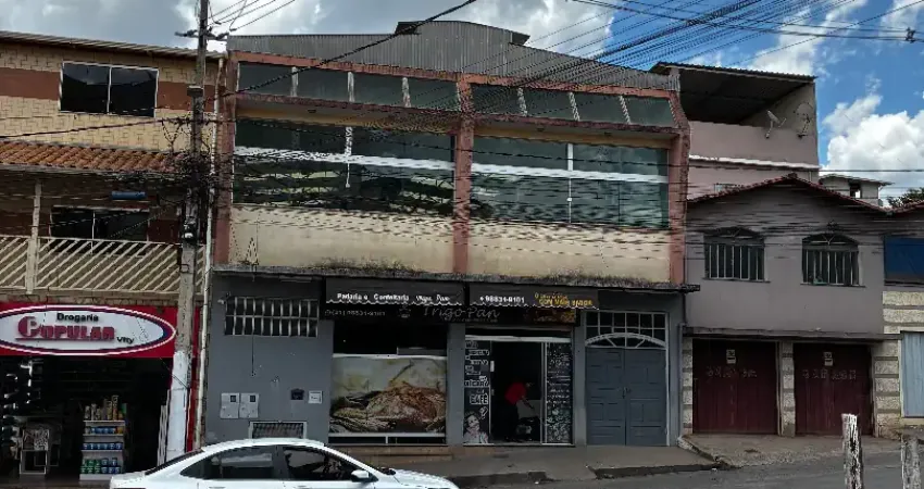 Sala comercial com 1 sala para alugar na Rua Eurídes Gonçalves da Cunha, 54, Rochedo, Conselheiro Lafaiete