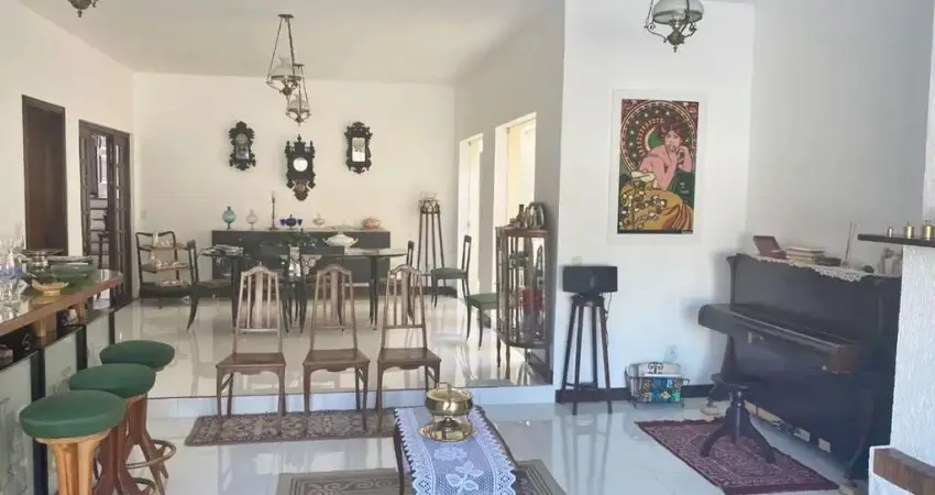 Casa com 6 dormitórios à venda, 420 m² por r$ 1.900.000,00 - pinheirinho - itajubá/mg