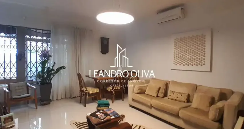 Casa com 7 quartos à venda na Rua Estevão Baião, Vila Congonhas, São Paulo