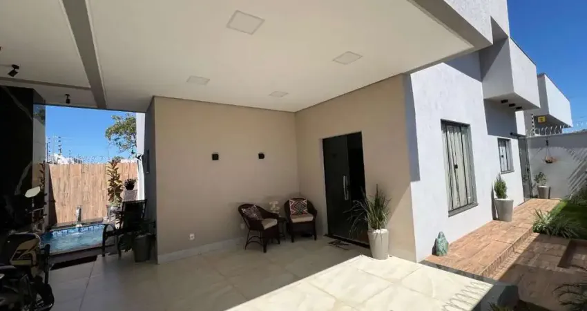 Casa completa na 1504 sul – mobiliada, com piscina e energia solar