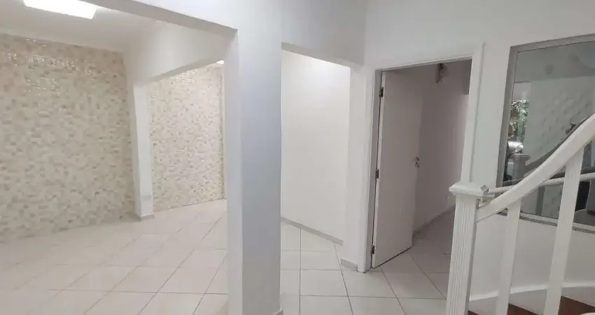 Casa com 6 quartos para alugar na Vila Mariana, São Paulo