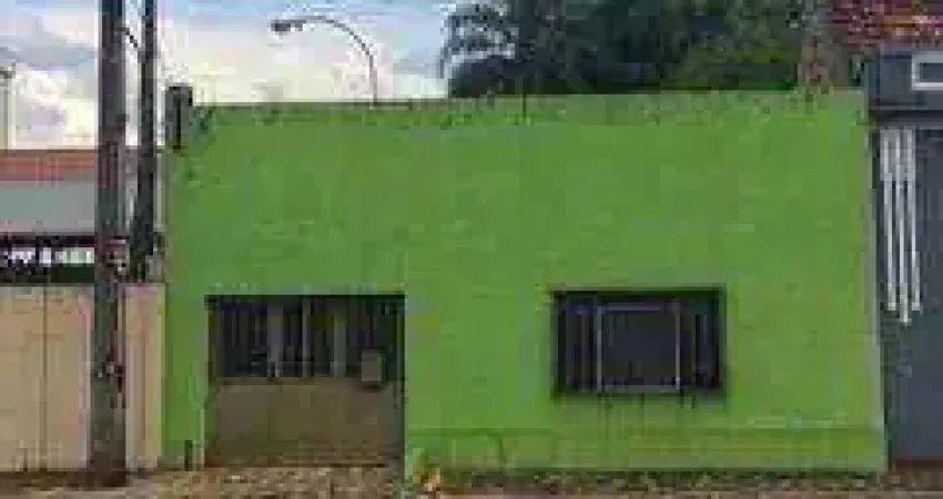 Casa com 3 quartos para alugar na Rua Ermelino de Leão, Olarias, Ponta Grossa