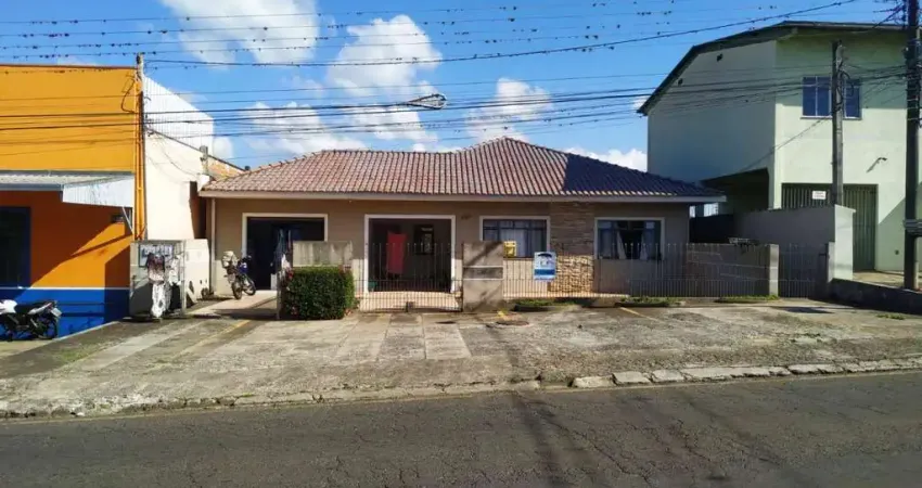 Casa com 3 quartos à venda na Rua Thaumaturgo de Azevedo, Oficinas, Ponta Grossa