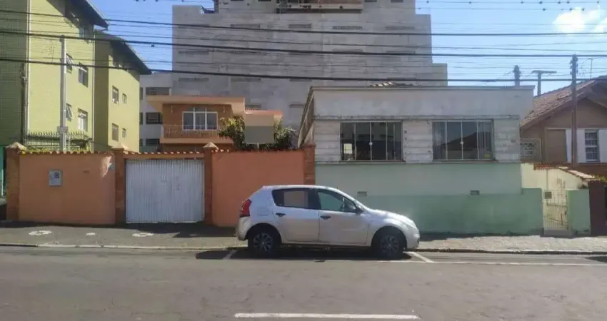 Casa com 8 quartos à venda na Rua Coronel Bittencourt, Centro, Ponta Grossa