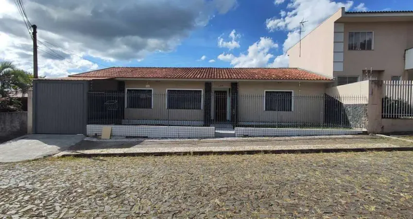 Casa com 3 quartos à venda na Rua Herculano de Freitas, Orfãs, Ponta Grossa