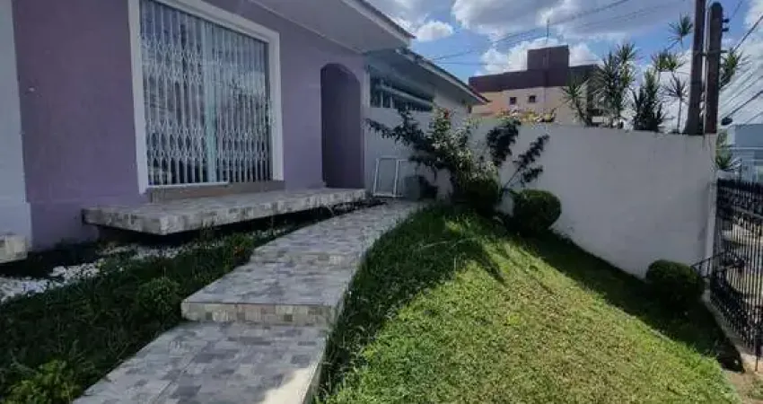 Casa à venda na Rua Tenente Pinto Duarte, Centro, Ponta Grossa