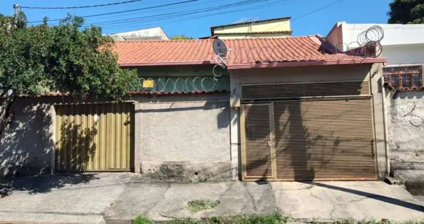 Casa com 2 quartos à venda na Rua Doutor David Rabelo, Inconfidência, Belo Horizonte