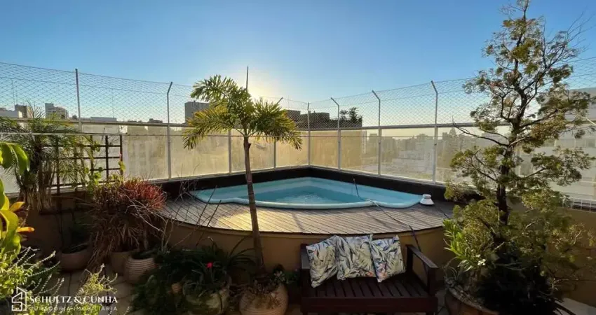 Cobertura duplex com piscina privativa, lareira e vista exclusiva