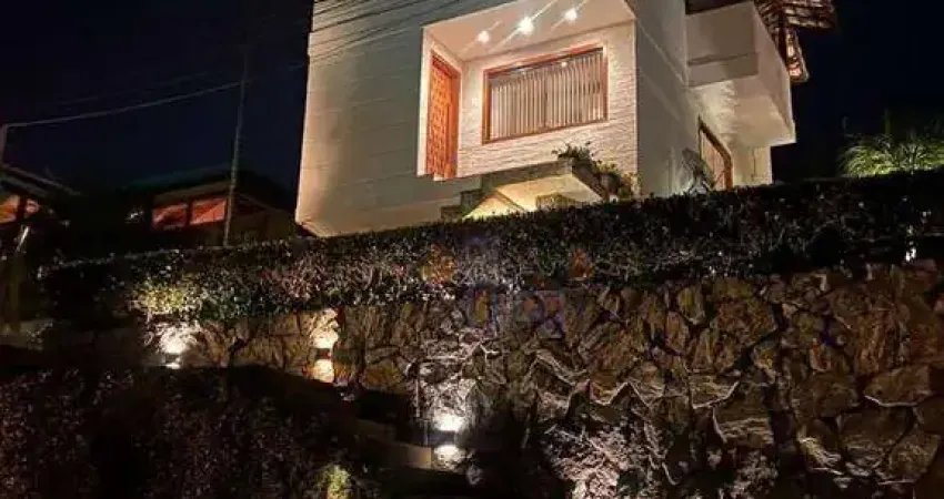 Casa com 3 quartos sendo 2 suítes à venda, 110 m² por r$ 980.000 - cônego - nova friburgo/rj