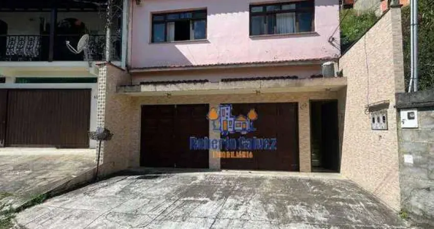 Casa com 3 dormitórios à venda, 153 m² por r$ 900.000,00 - bela vista - nova friburgo/rj