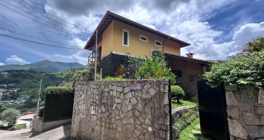 Casa em condomínio com 3 dormitórios à venda - Cônego - Nova Friburgo/RJ
