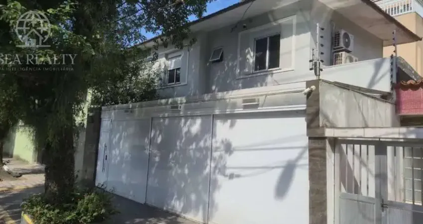 Casa com 2 quartos à venda na Rua Pedro Ivo, Embaré, Santos