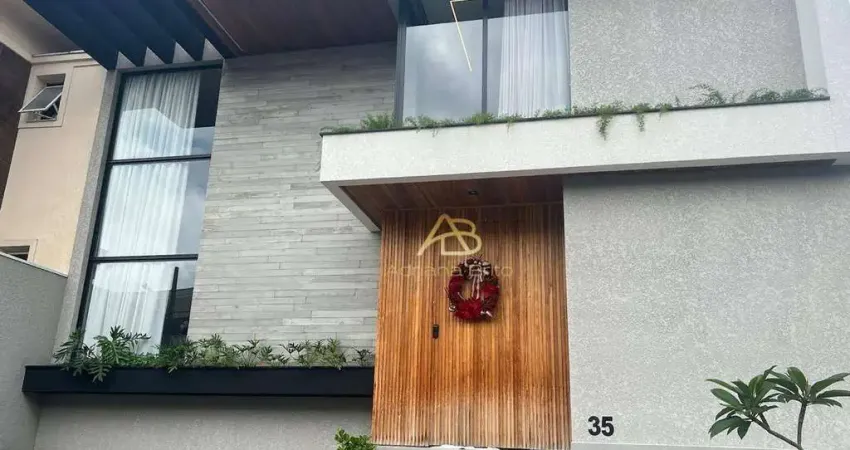 Casa em condomínio fechado com 3 quartos à venda na Rua Doutor Lubumir Viergbiski, 220, Campo Comprido, Curitiba