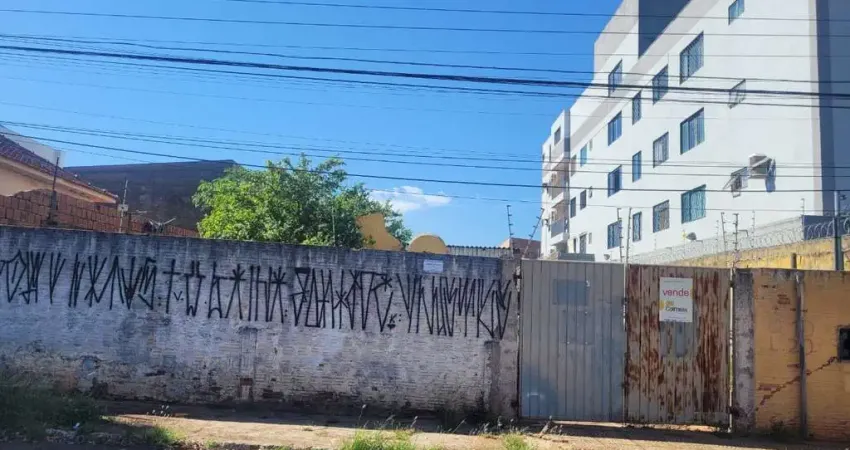 Terreno à venda na Rua Professor Severino Ramos de Queiroz, 280, Vila Glória, Campo Grande