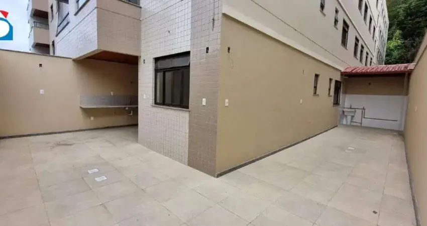 Casa com 2 quartos à venda na Rua São Sebastião, 1395, Santa Helena, Juiz de Fora