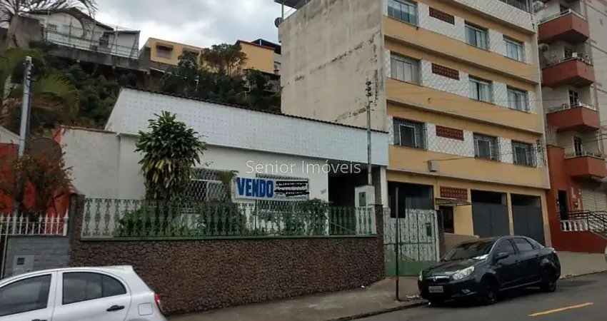 Casa com 4 quartos à venda na Rua Doutor Alberto Vieira Lima, 367, Bairu, Juiz de Fora