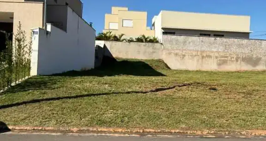 Casa de condomínio para venda tem 273 metros quadrados em jardins capri - senador canedo - go