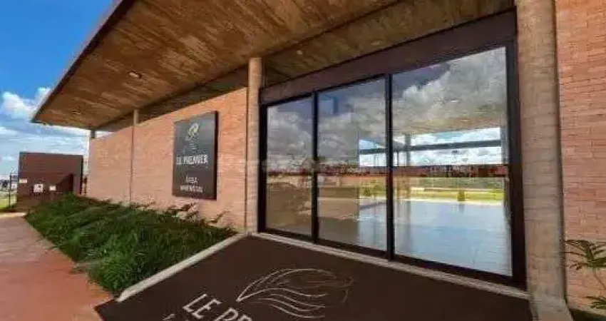 Terreno à venda na Condomínio Le Premier Résidence, Setor Habitacional Tororó (Santa Maria), Brasília