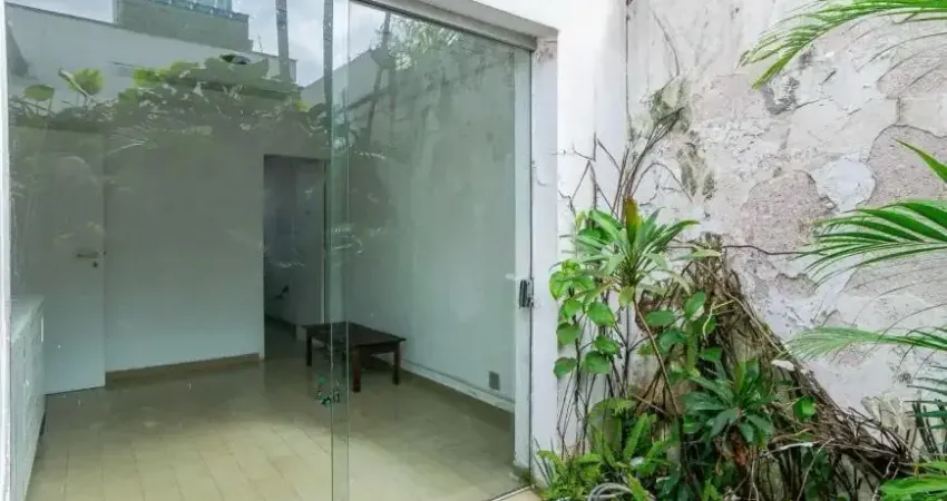 Casa com 2 quartos à venda na Rua Amaro Cavalheiro, 81, Pinheiros, São Paulo