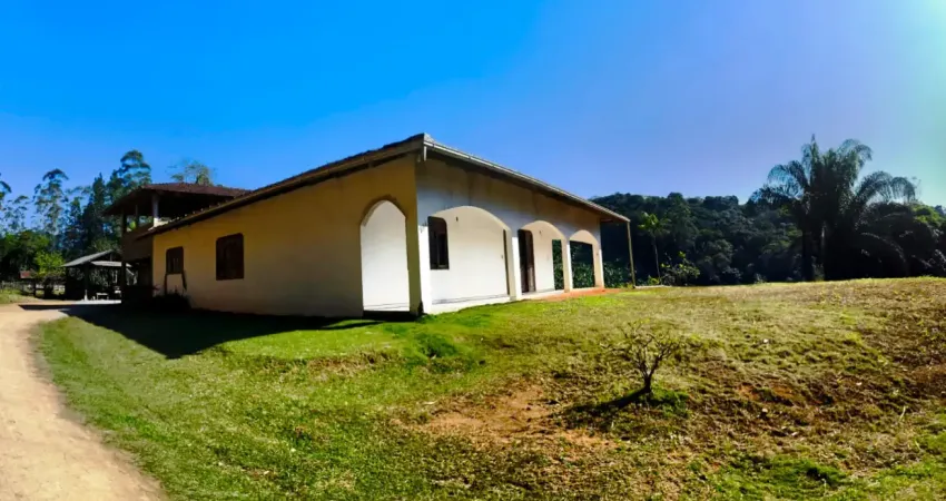 Chácara a venda em luiz alves no ribeirão do onça com 2.000m2 e a poucos metros do asfalto.