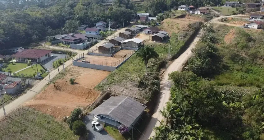 Vendo lote em luiz alves no alto máximo com 400m2 por apenas r$ 95.000,00