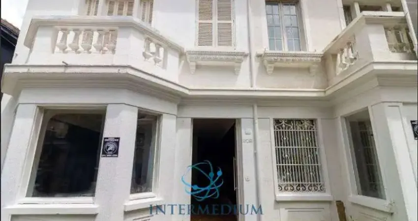 Casa comercial em rua tradicional do bairro moinhos de vento