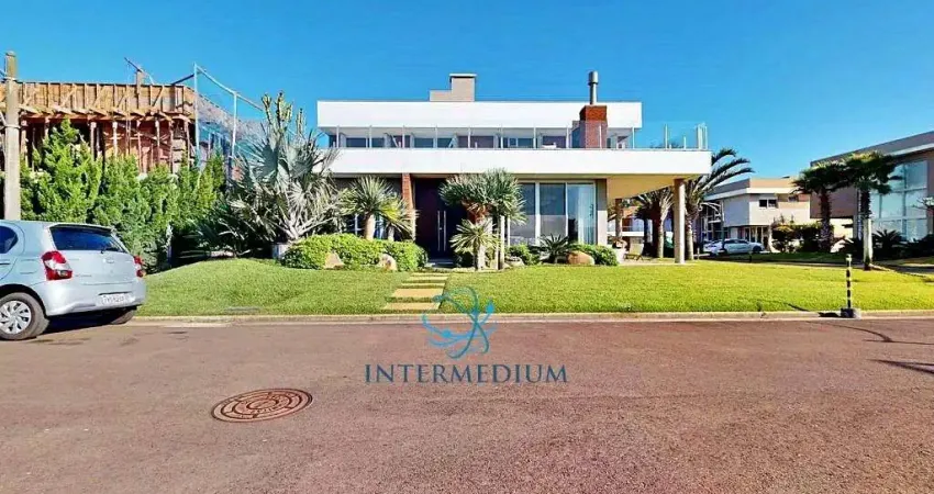 Casa em condomínio fechado com 4 quartos à venda no Centro, Xangri-Lá