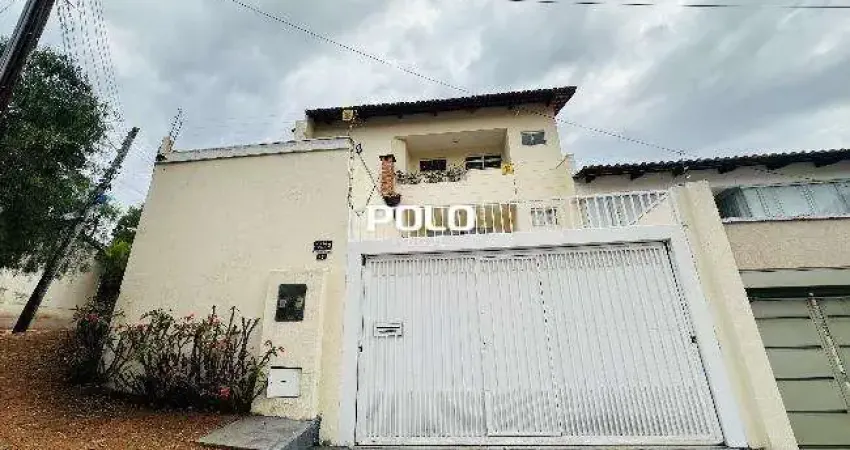 Casa com 3 quartos para alugar na Rua C22, s/n, Jardim América, Goiânia