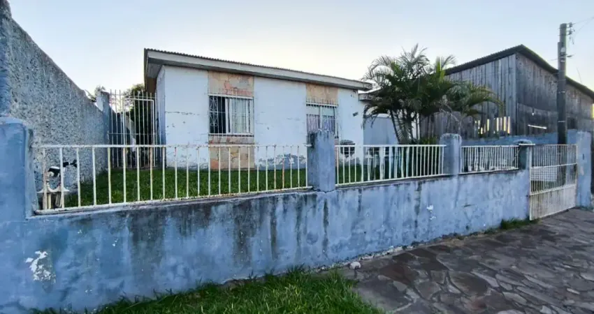 Casa com 2 quartos à venda na Rua Romualdo Marchis, 115, Parque Santo Inácio, Esteio