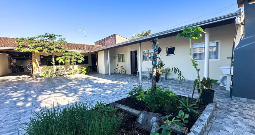 Casa em Cohapar - Guaratuba, PR