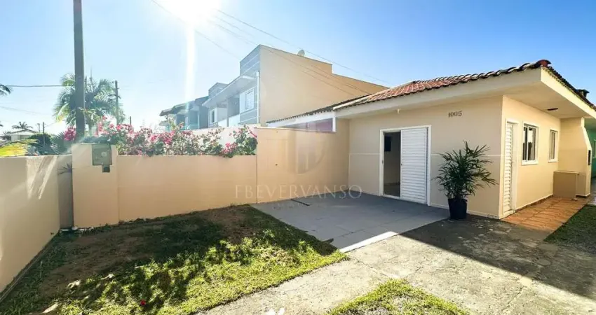 Casa com 3 quartos à venda na Rua Rodrigues Alves, 1005, Brejatuba, Guaratuba