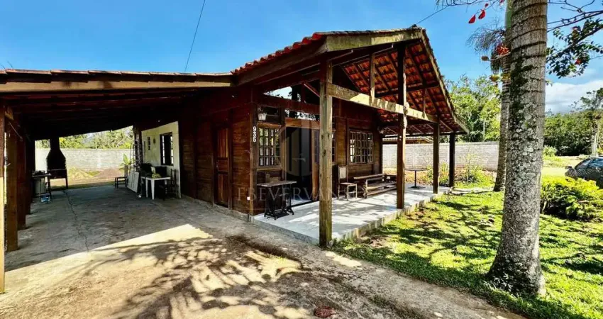 Casa com 3 quartos à venda na Avenida Loanda, 935, Coroados, Guaratuba