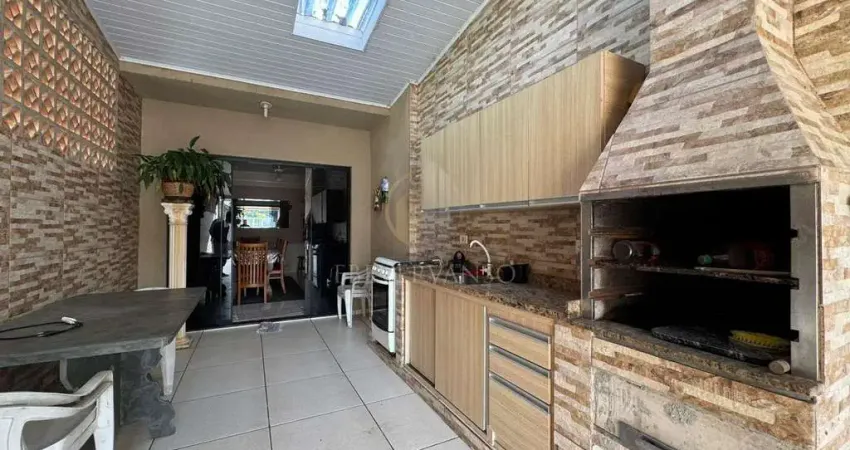 Casa com 3 quartos à venda na Avenida Mafra, Piçarras, Guaratuba