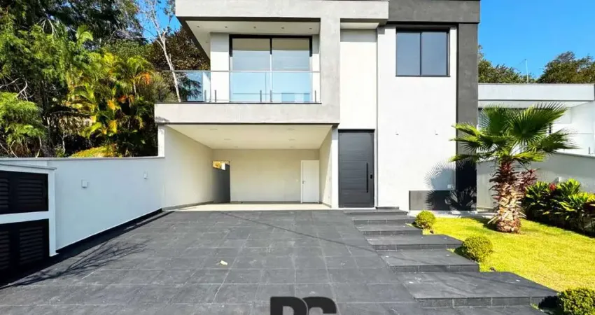 Sobrado com 4 dormitórios à venda, 300 m² por R$ 3.390.000 - Centro - Arujá/SP
