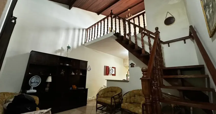 Sobrado imperdível no litoral de são paulo lado praia na cidade de itanhaém