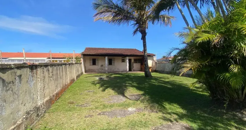 Casa por 135 mil lado praia lore inteiro com 2 quartos em itanhaem
