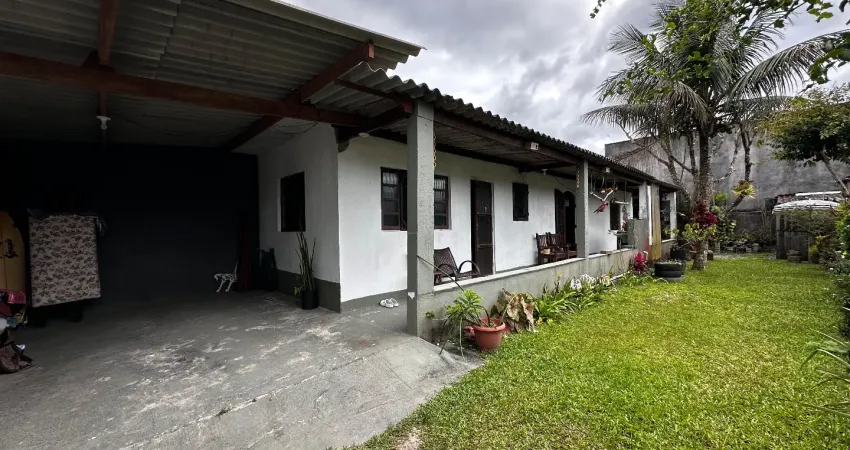 Casa lado praia lote inteiro por apenas 220 mil aceita entrada e parcelas